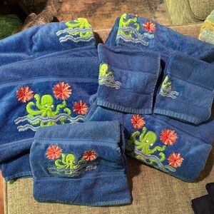 Oceanic Blue Octopus Bath Towel Set